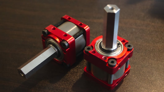 BoneBox - 30lb/12lb 5.8:1 Gearbox + 4250 Motor